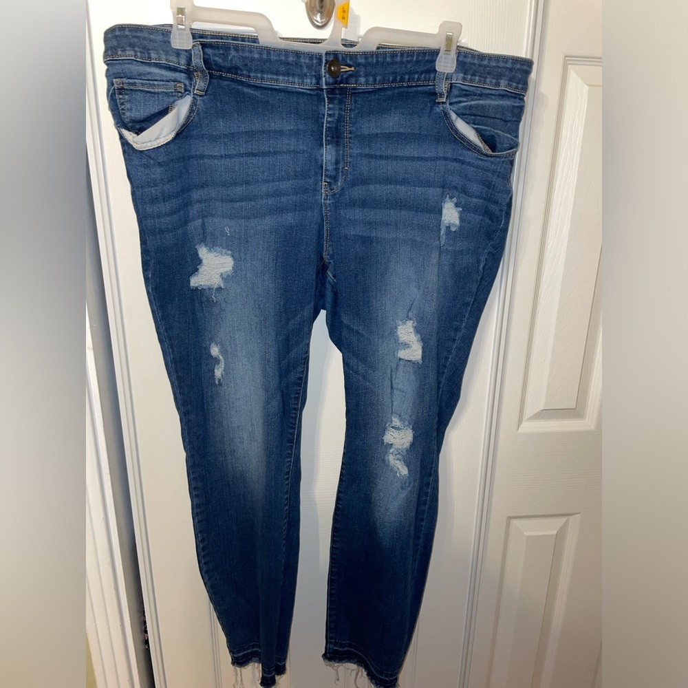 Boutique Distressed Skinny Jeans